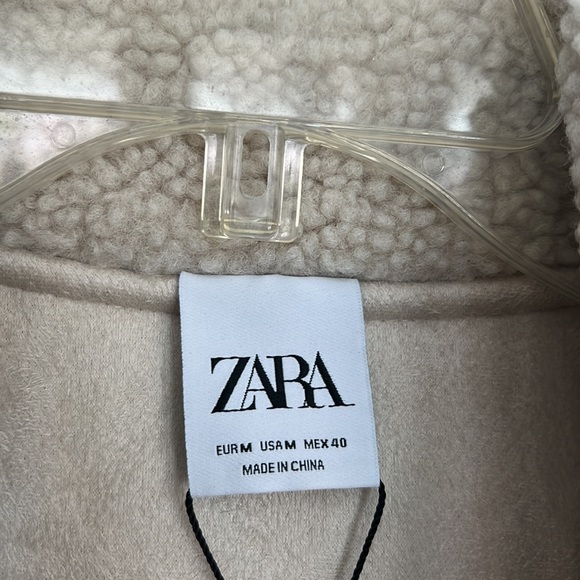 Zara Men’s Fleece vest - Picture 3 of 4